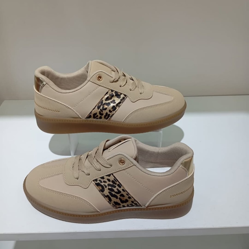 Leopard Stripped Brown Sneaker